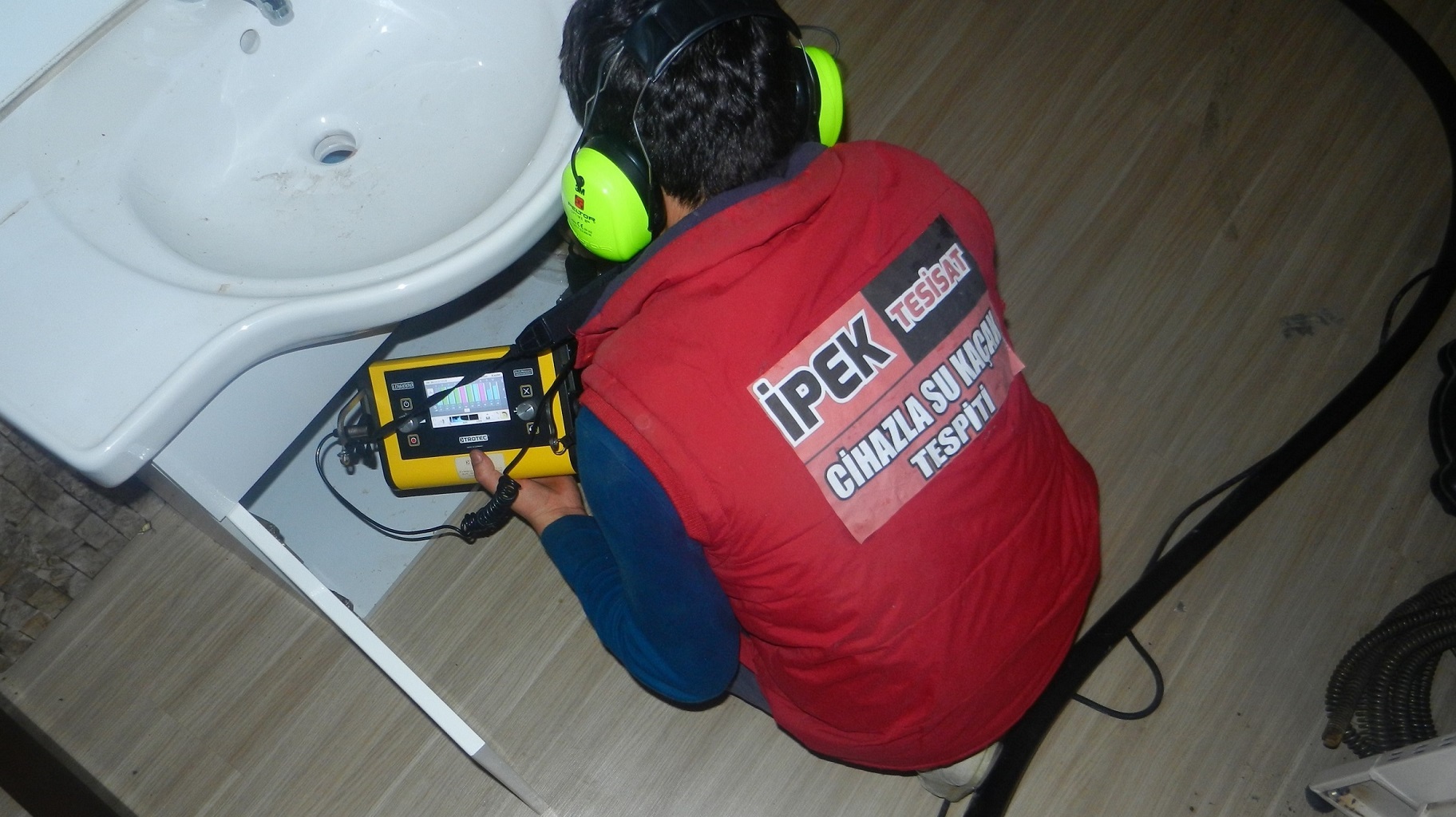 Gölcuk Acil Mutfak Su Kaçağı Tespit